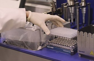 Instituto Bernabeu identifica las variantes genéticas implicadas en los fallos de implantación y los abortos de repetición